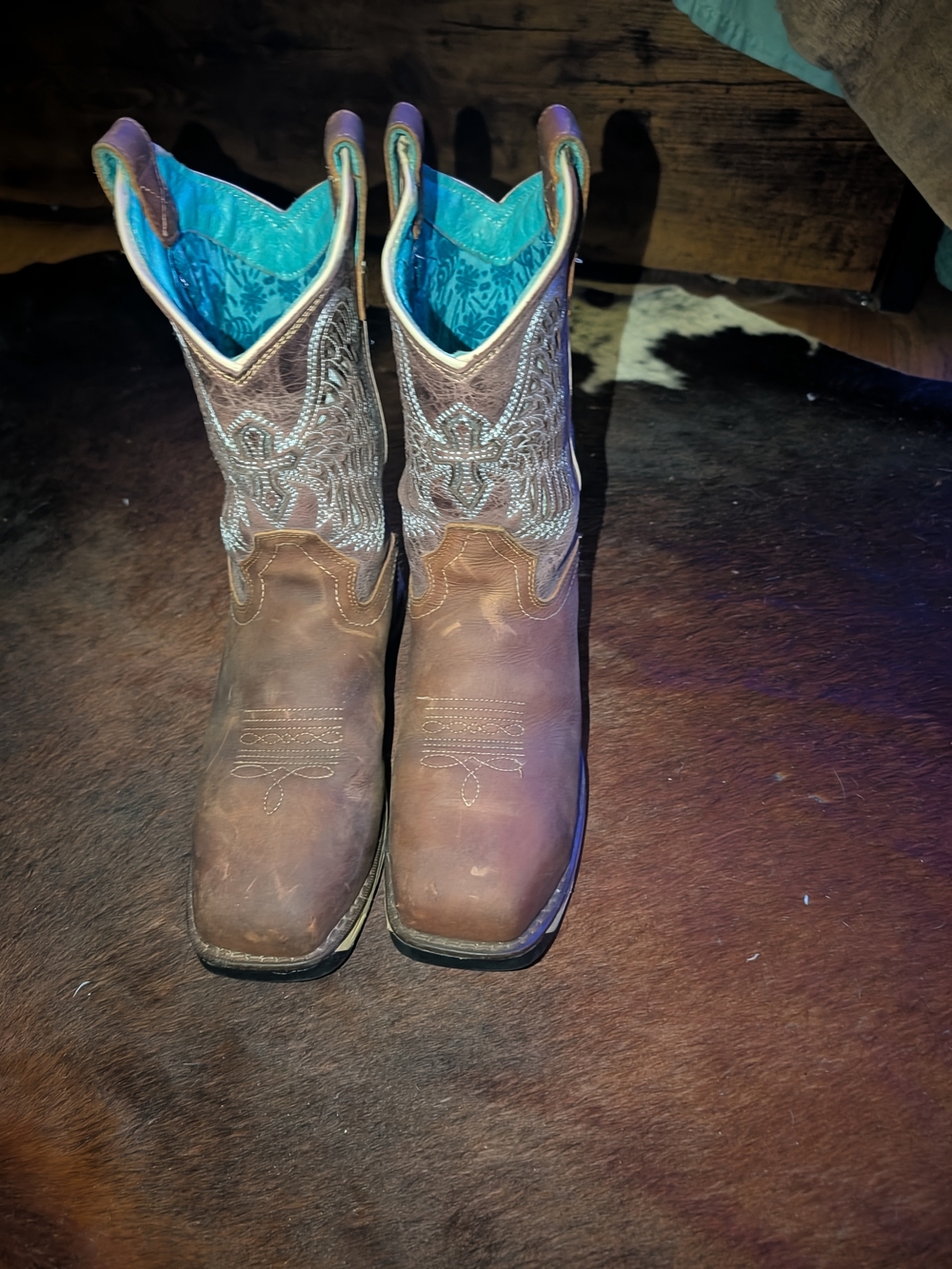 Women's Brown Western Cowboy Boots with Turquoise Lining